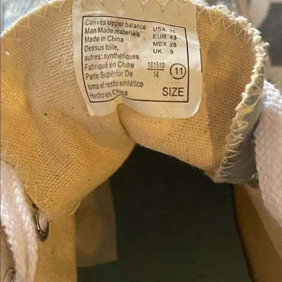 Airwalk Canvas Legacee Sneakers - Picture 8 of 12